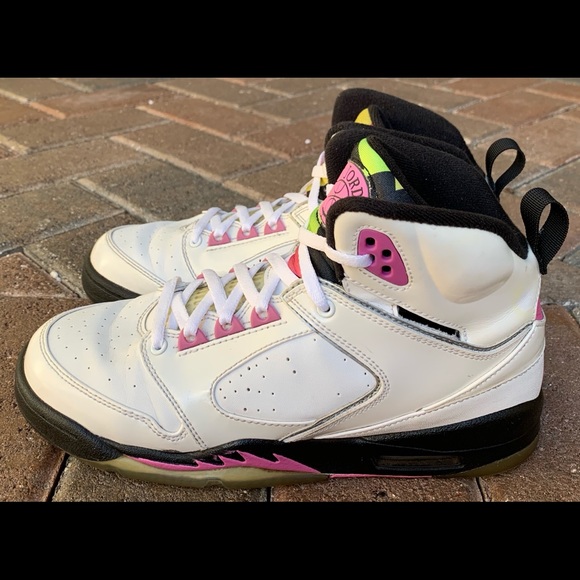 Air Jordan 60 Plus - Picture 3 of 8